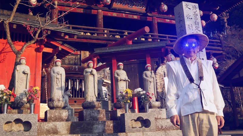 秩父札所笈摺を着た巡礼者のイメージ画像