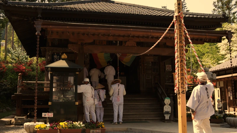 秩父札所２４番の巡礼者の画像